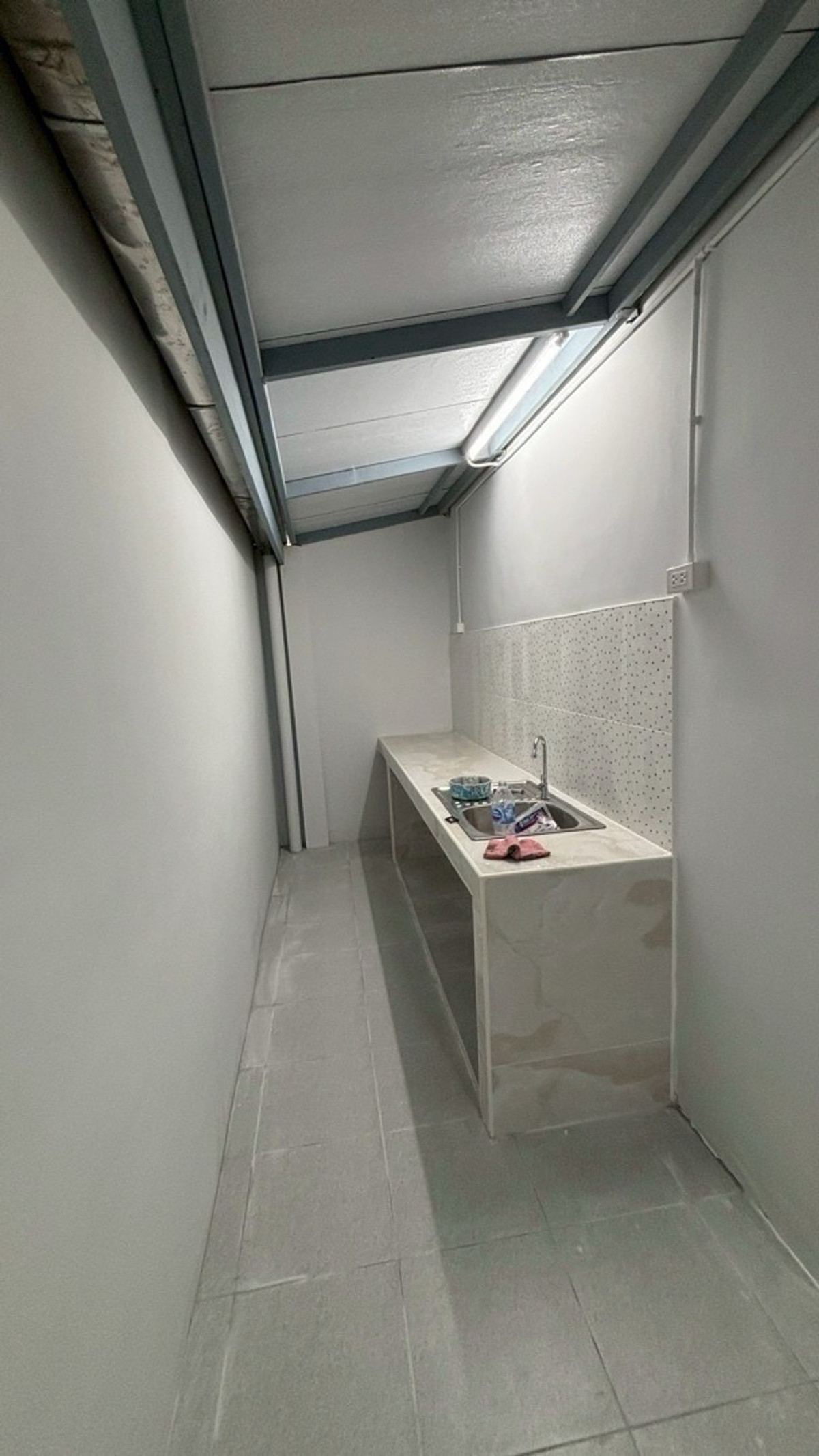 โกดังวงเวียนใหญ่ เจริญนคร : ขาย / เช่า โกดังใหม่พร้อมออฟฟิศ ใกล้ ICONSIAM เพียง 2 กม. | คลังสินค้าใจกลางกรุงเทพ | เหมาะธุรกิจออนไลน์–โลจิสติกส์–สต๊อกสินค้า