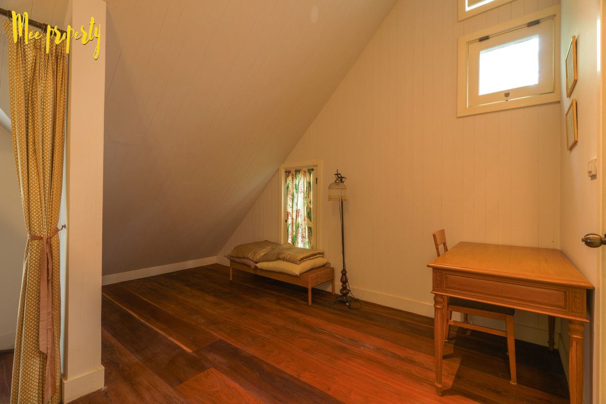 ขายที่ดินสระบุรี : 🌿 #ขายที่ดินพร้อมสิ่งปลูกสร้าง พื้นที่: 13 ไร่ 1 งาน 26 ตร.ว.  ติดลำธาร วิวภูเขา ธรรมชาติสุดๆ ทำเลดีมาก! 🌿 💥 ที่ดินและสิ่งปลูกสร้างพร้อมวิวสวย ที่แก่งคอย ชะอมสระบุรี ME-222