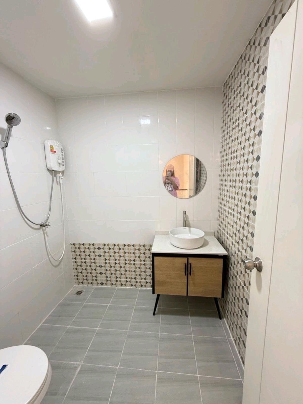 ให้เช่าทาวน์โฮมพระราม 2 บางขุนเทียน : 📌 รับสัญญาระยะสั้นได้ 📦 หิ้วกระเป๋าเข้าอยู่ได้เลย เฟอร์ครบ พร้อมอยู่ทันที!