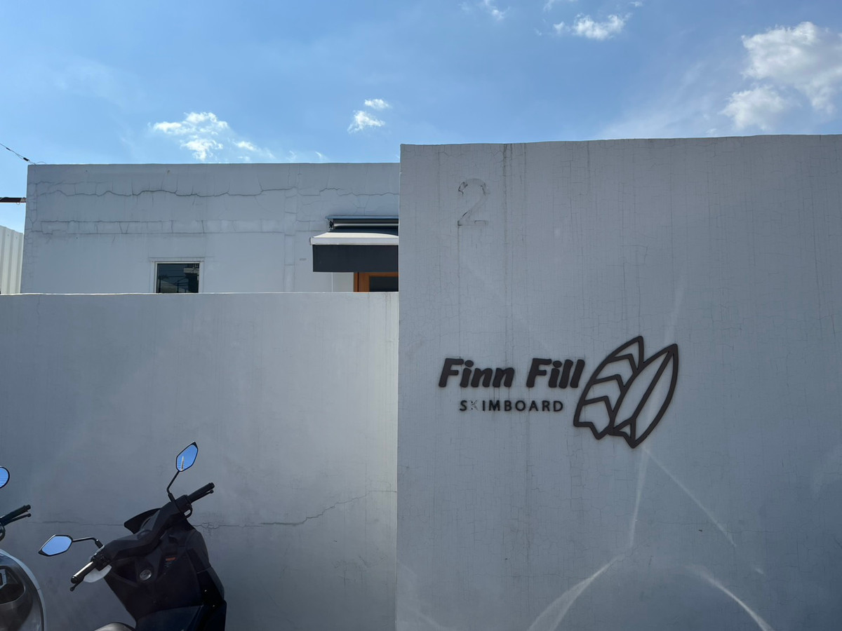 เซ้งที่ดินโชคชัย4 ลาดพร้าว71 : ✨ เซ้งกิจการ “คาเฟ่ + ลาน Skimboard” ทำเลทอง โชคชัย 4 ซอย 54 แยก 2  เซ้งเพียง 350,000 บาท (ต่อรองได้) ค่าเช่า 25,000 บาท/เดือน พื้นที่ 72 ตารางวา – เหมาะมากสำหรับธุรกิจไลฟ์สไตล์