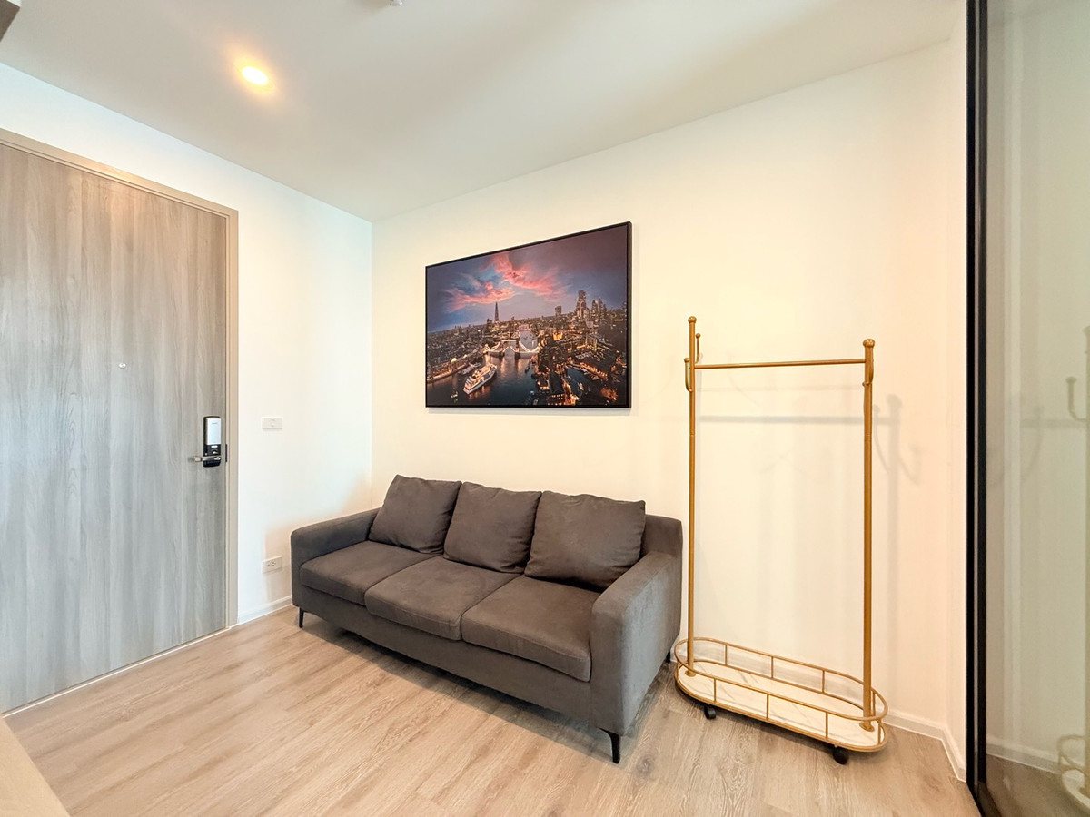 For RentCondoSamut Prakan,Samrong : For rent Knightsbridge Sukhumvit Theparak MRT Thippawan.