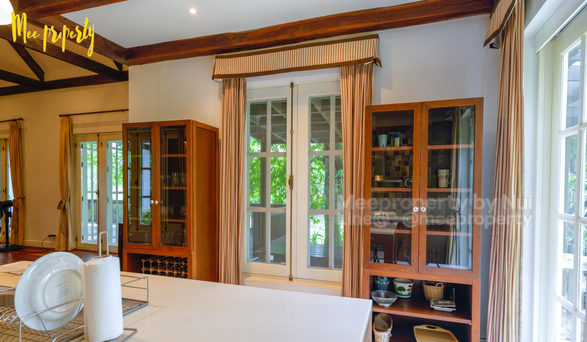 ขายที่ดินสระบุรี : 🌿 #ขายที่ดินพร้อมสิ่งปลูกสร้าง พื้นที่: 13 ไร่ 1 งาน 26 ตร.ว.  ติดลำธาร วิวภูเขา ธรรมชาติสุดๆ ทำเลดีมาก! 🌿 💥 ที่ดินและสิ่งปลูกสร้างพร้อมวิวสวย ที่แก่งคอย ชะอมสระบุรี ME-222