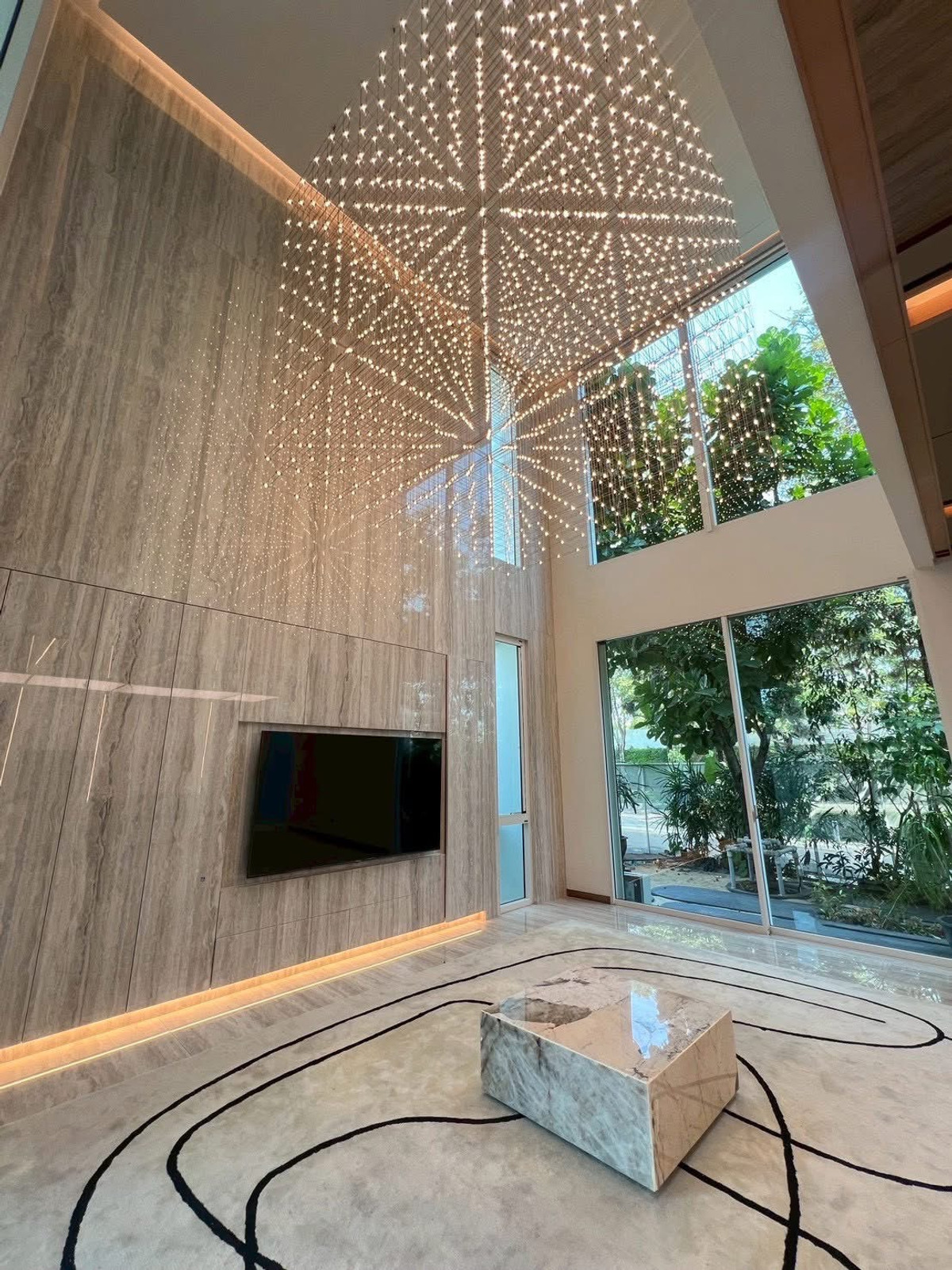 บ้านเลียบทางด่วนรามอินทรา : 📌 ปล่อยเช่า/ขาย VIVE เอกมัย-รามอินทรา บ้านเดี่ยวหรู 3 ชั้น