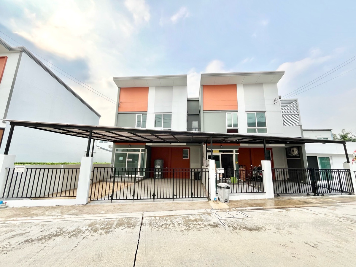 For RentHouseRama5, Ratchapruek, Bangkruai : 🏡 For rent! New semi-detached house 