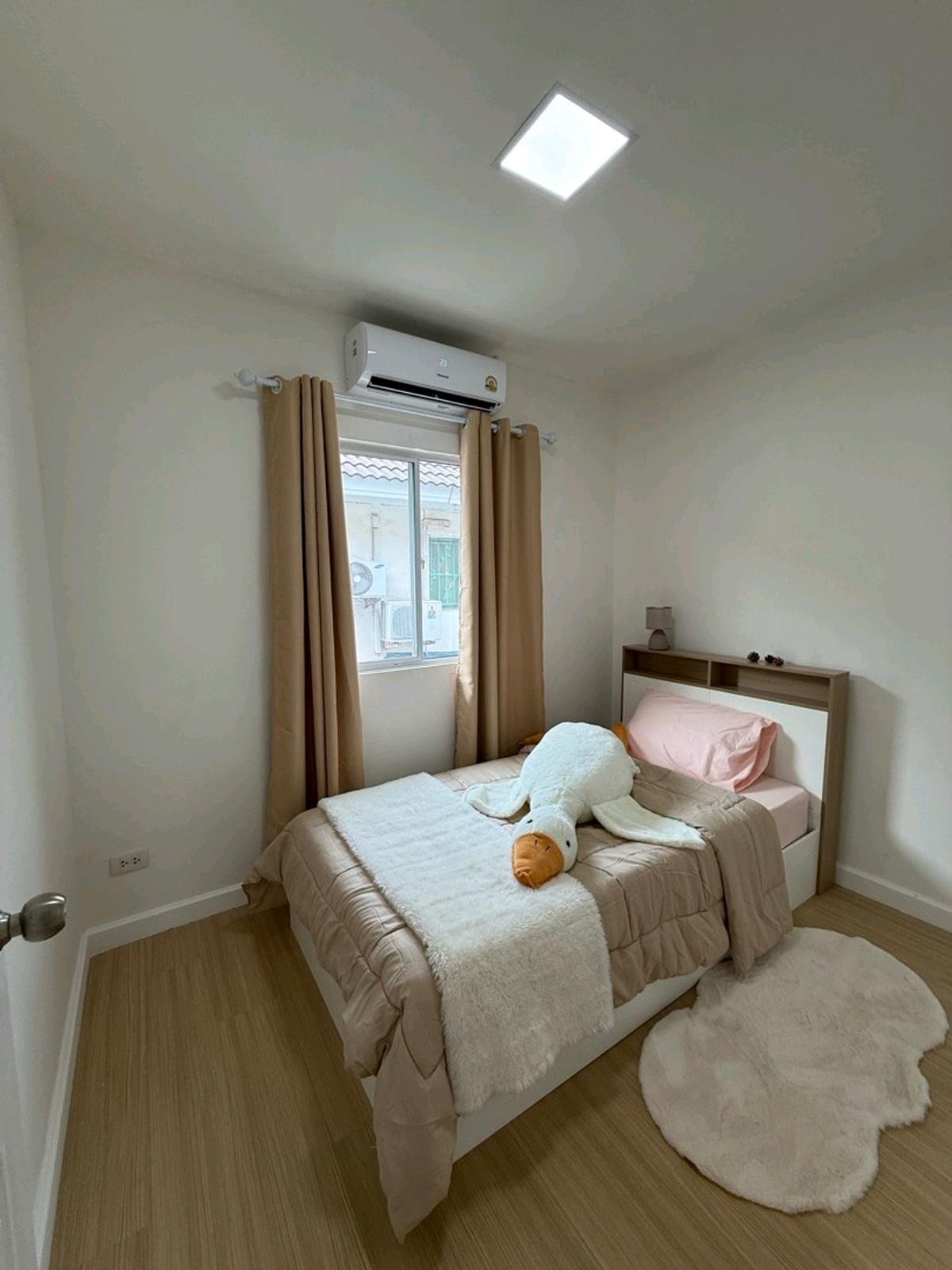 ให้เช่าทาวน์โฮมพระราม 2 บางขุนเทียน : 📌 รับสัญญาระยะสั้นได้ 📦 หิ้วกระเป๋าเข้าอยู่ได้เลย เฟอร์ครบ พร้อมอยู่ทันที!