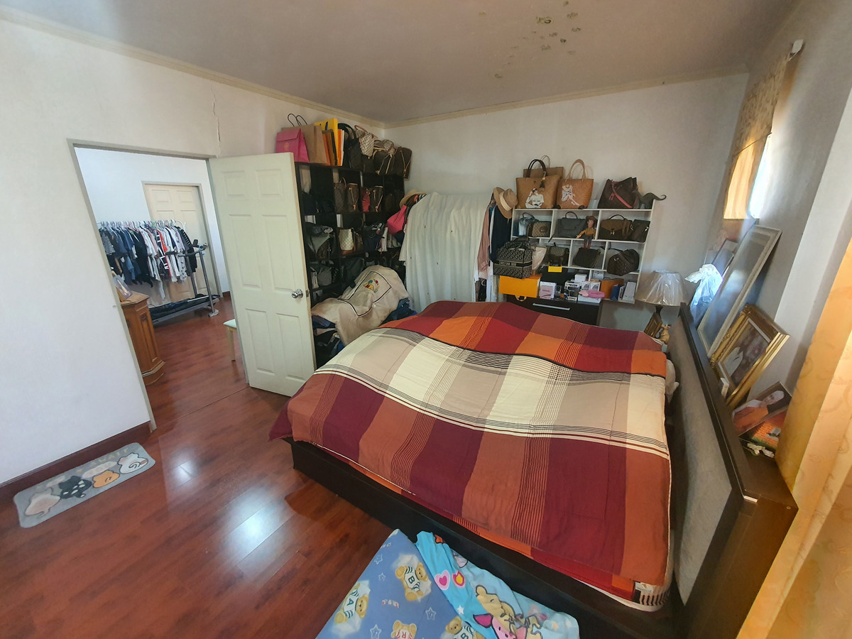 ขายบ้านพระราม 5 ราชพฤกษ์ บางกรวย : บ้านเดี่ยวหลังมุม บ้านมือสองนนทบุรี ม.ศุภาลัยการ์เด้นวิลล์ วงแหวนปิ่นเกล้า-พระราม5 เนื้อที่ 59 ตร.ว. ภายในกว้างขวาง ต่อเติมครบพร้อมอยู่ เดินทางสะดวก ใกล้เซ็นทรัลเวสต์เกต, Plus Mall บางใหญ่