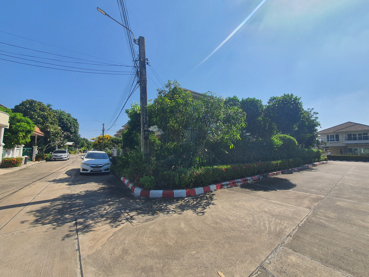 ขายบ้านพระราม 5 ราชพฤกษ์ บางกรวย : บ้านเดี่ยวหลังมุม บ้านมือสองนนทบุรี ม.ศุภาลัยการ์เด้นวิลล์ วงแหวนปิ่นเกล้า-พระราม5 เนื้อที่ 59 ตร.ว. ภายในกว้างขวาง ต่อเติมครบพร้อมอยู่ เดินทางสะดวก ใกล้เซ็นทรัลเวสต์เกต, Plus Mall บางใหญ่