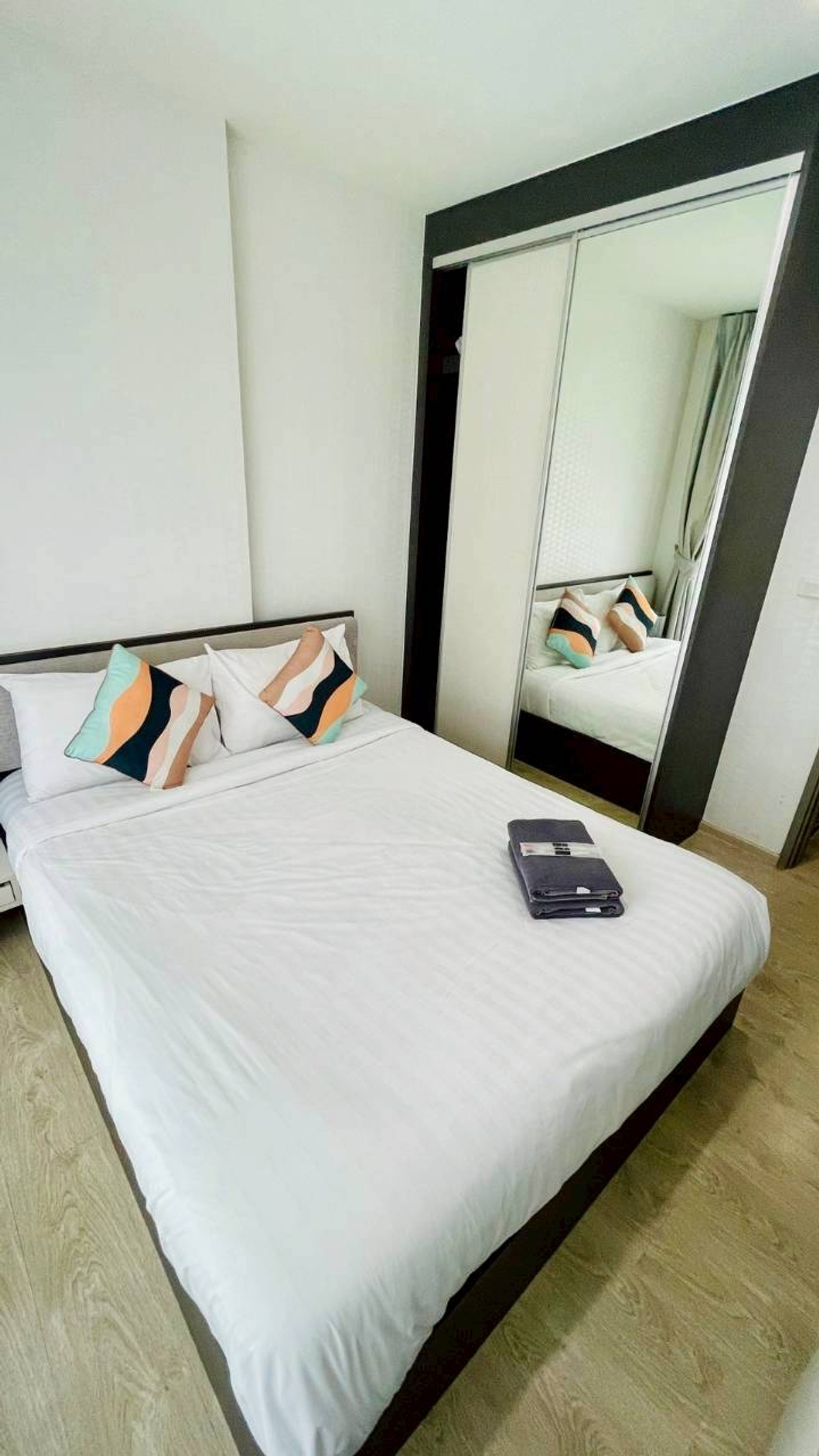 For SaleCondoPattaya, Bangsaen, Chonburi : Urgent sale! Condo The Base Central Pattaya, room with tenants 📞065-626-5636