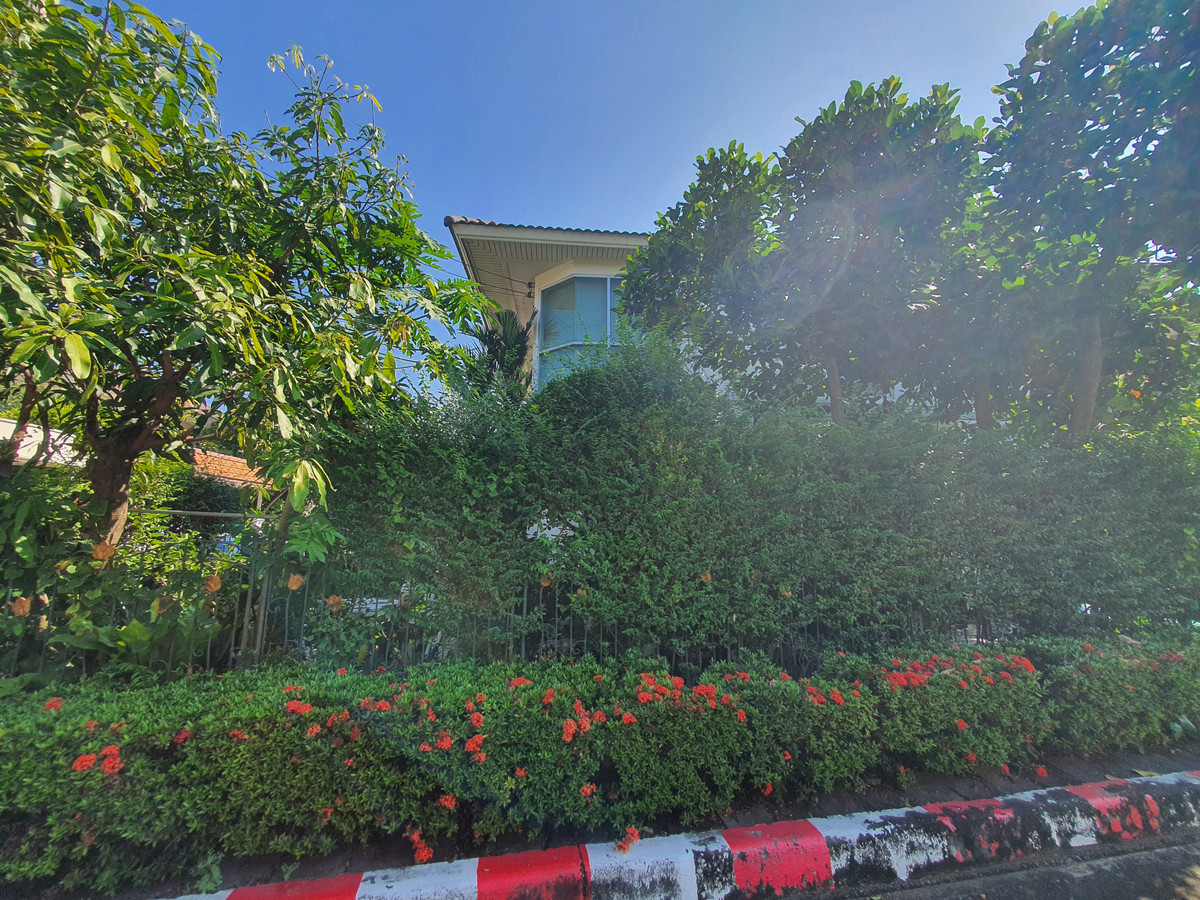 ขายบ้านพระราม 5 ราชพฤกษ์ บางกรวย : บ้านเดี่ยวหลังมุม บ้านมือสองนนทบุรี ม.ศุภาลัยการ์เด้นวิลล์ วงแหวนปิ่นเกล้า-พระราม5 เนื้อที่ 59 ตร.ว. ภายในกว้างขวาง ต่อเติมครบพร้อมอยู่ เดินทางสะดวก ใกล้เซ็นทรัลเวสต์เกต, Plus Mall บางใหญ่