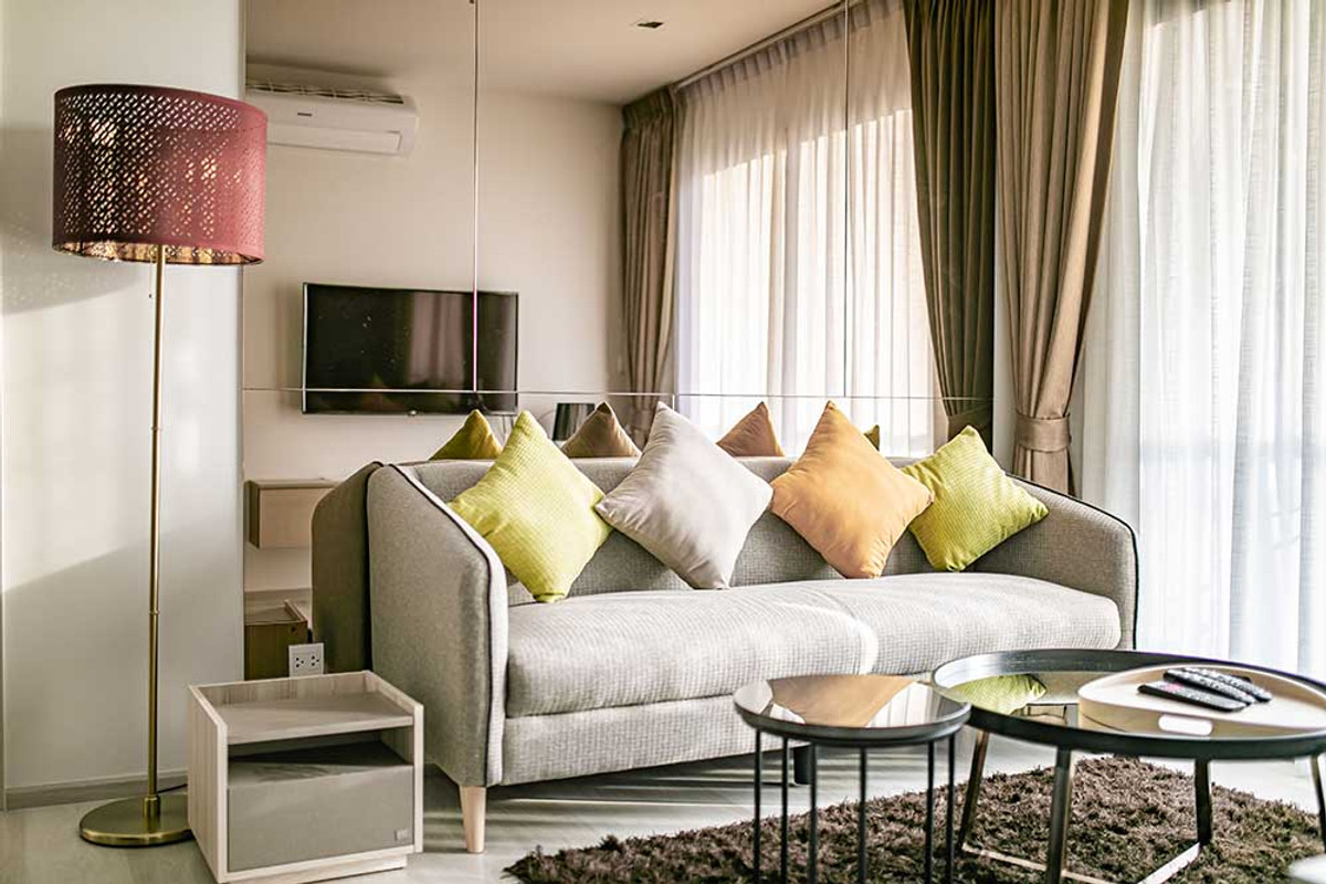 For RentCondoWitthayu, Chidlom, Langsuan, Ploenchit : Life One Wireless Condo for Rent, 48,000 THB [MKr251214]