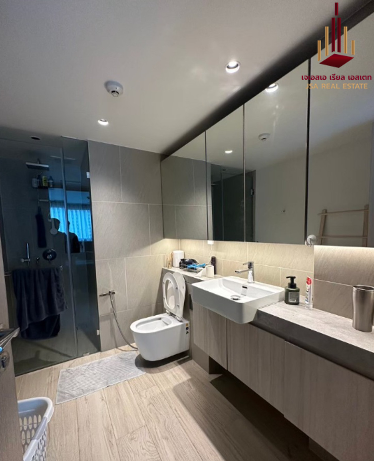 ขายคอนโดสีลม ศาลาแดง บางรัก : ✨ ขาย เดอะ ลอฟท์ สีลม✨ 💰 ราคา 14,500,000 บาท✨ For Sale: The Lofts Silom ✨ 💰 Only 14,500,000 THB