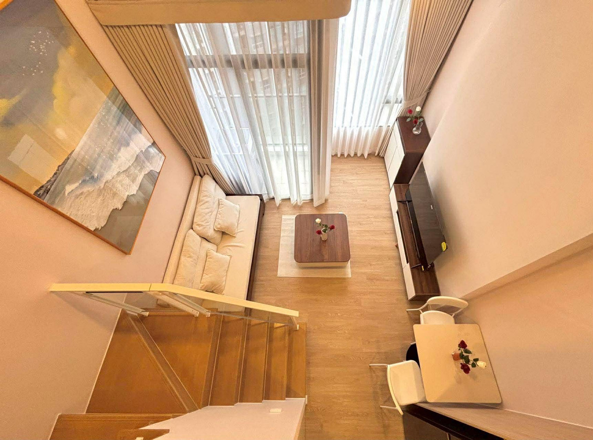 ให้เช่าคอนโดพระราม 9 เพชรบุรีตัดใหม่ RCA : 🟦🟩 [For Rent] Landmark @ MRTA Station (Siamese Rama 9) | Duplex 37 sq.m | B Building, 16th Fl. | 23,000 THB/Month | Ref: T2126 | LINE: @323gqmho 🟩🟦