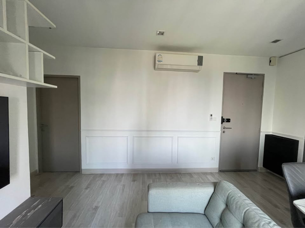 For RentCondoOnnut, Udomsuk : P-2893 Room ready to move in, near BTS On Nut, Ideo mobi sukhumvit 81 project, corner room.