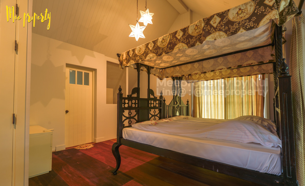 ขายที่ดินสระบุรี : 🌿 #ขายที่ดินพร้อมสิ่งปลูกสร้าง พื้นที่: 13 ไร่ 1 งาน 26 ตร.ว.  ติดลำธาร วิวภูเขา ธรรมชาติสุดๆ ทำเลดีมาก! 🌿 💥 ที่ดินและสิ่งปลูกสร้างพร้อมวิวสวย ที่แก่งคอย ชะอมสระบุรี ME-222