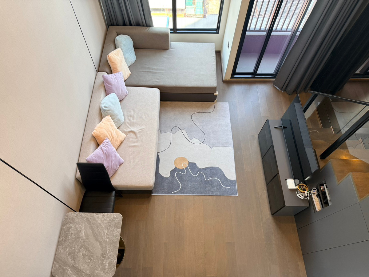 ให้เช่าคอนโดสยาม จุฬา สามย่าน : 🔥𝐑𝐞𝐧𝐭🔥 PARK ORIGIN CHULA-SAMYAN 🏢1 ห้องนอน ขนาด 34 ตร.ม. 💰ราคา 30,000 บาท/เดือน* ใกล้ MRTสามย่านและหัวลำโพง