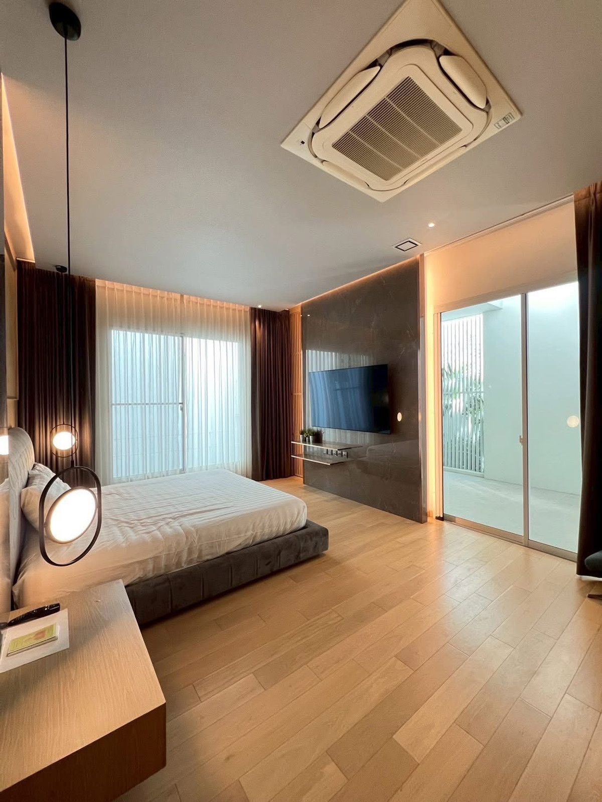 บ้านเลียบทางด่วนรามอินทรา : 📌 ปล่อยเช่า/ขาย VIVE เอกมัย-รามอินทรา บ้านเดี่ยวหรู 3 ชั้น