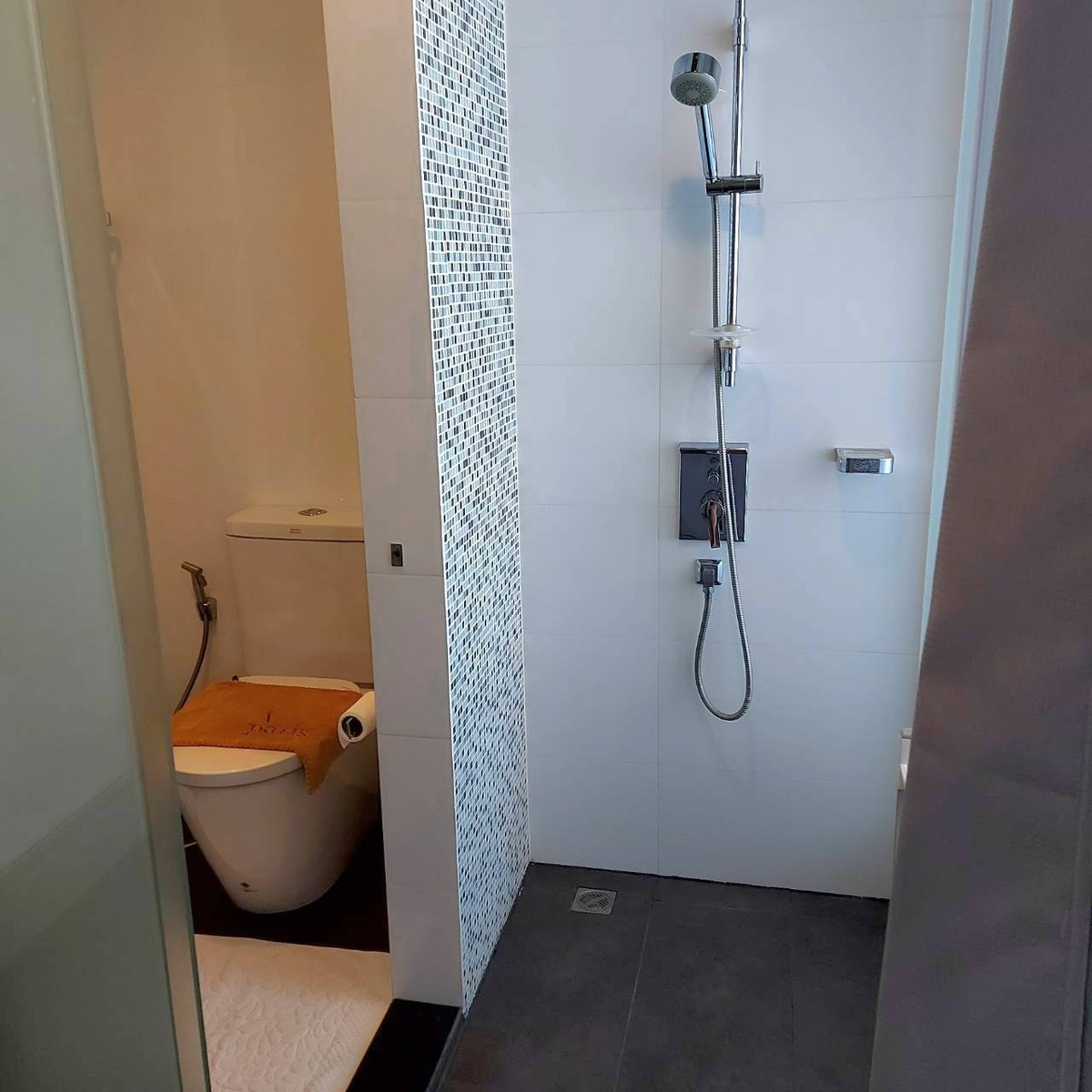 For SaleCondoRama9, Petchburi, RCA : Condo for sale, A Space ID Asoke-Ratchada, 1 bedroom, high floor, very beautiful, MRT Rama 9.