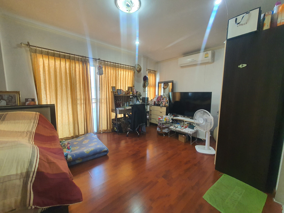 ขายบ้านพระราม 5 ราชพฤกษ์ บางกรวย : บ้านเดี่ยวหลังมุม บ้านมือสองนนทบุรี ม.ศุภาลัยการ์เด้นวิลล์ วงแหวนปิ่นเกล้า-พระราม5 เนื้อที่ 59 ตร.ว. ภายในกว้างขวาง ต่อเติมครบพร้อมอยู่ เดินทางสะดวก ใกล้เซ็นทรัลเวสต์เกต, Plus Mall บางใหญ่