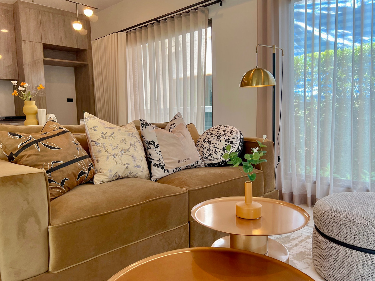 ให้เช่าบ้านพัฒนาการ ศรีนครินทร์ : ให้เช่าบ้านเดี่ยว Burasiri Krungthep Kreetha | หลังริม พื้นที่สวนใหญ่ | ตกแต่งครบ พร้อมเข้าอยู่ | Pet Friendly