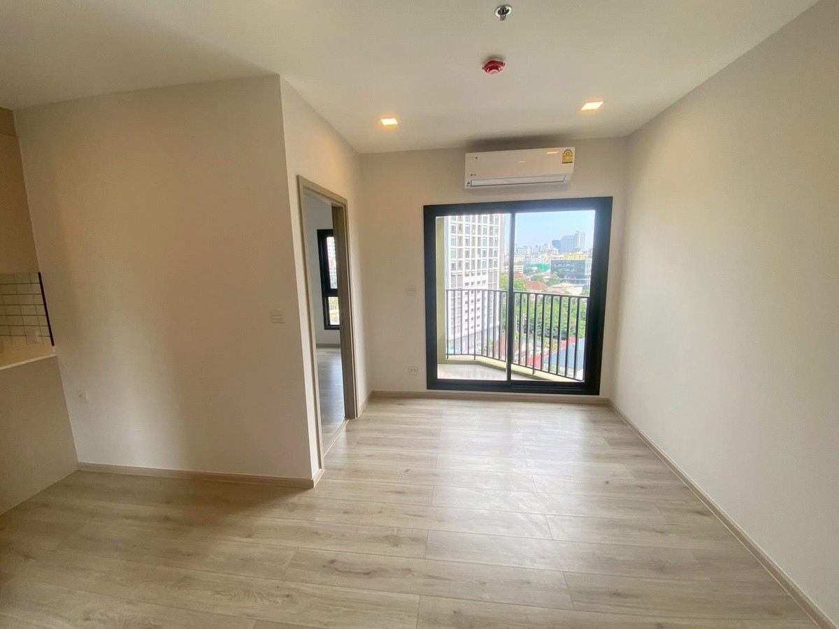 ขายคอนโดลาดพร้าว เซ็นทรัลลาดพร้าว : ⚡️Hot Deal⚡️ Metris ladprao 32 Sqm 1B1B 💫 3.39 Mb ถูกที่สุด Pet friendly Condo สนใจติดต่อนัดชม พัตเตอร์ 0928895628 📞 Line: plustor_ss