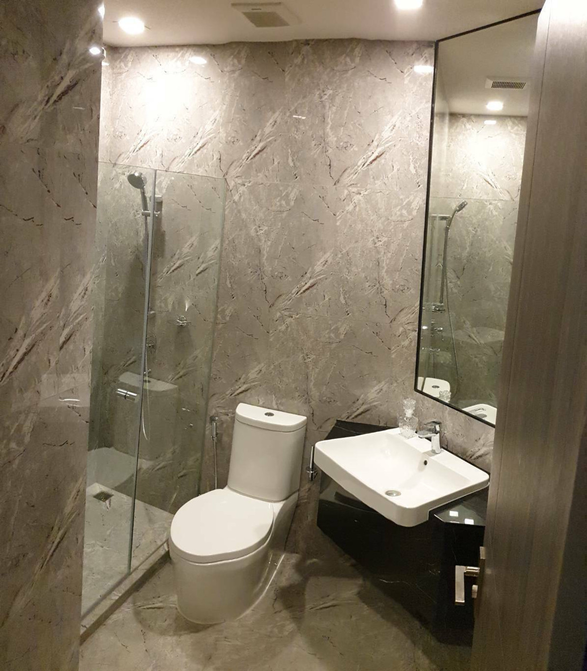 For RentCondoSukhumvit, Asoke, Thonglor : For Rent: Ashton Asoke, 65,000 THB [MPr251207]