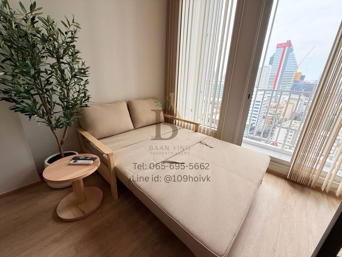 ให้เช่าคอนโดสยาม จุฬา สามย่าน : ห้องนี้เงียบไม่ได้ยินเสียงถนน🌟❗️มีโซฟาเบด เครื่องซัก-อบผ้า พร้อมอยู่ค่ะ🔥