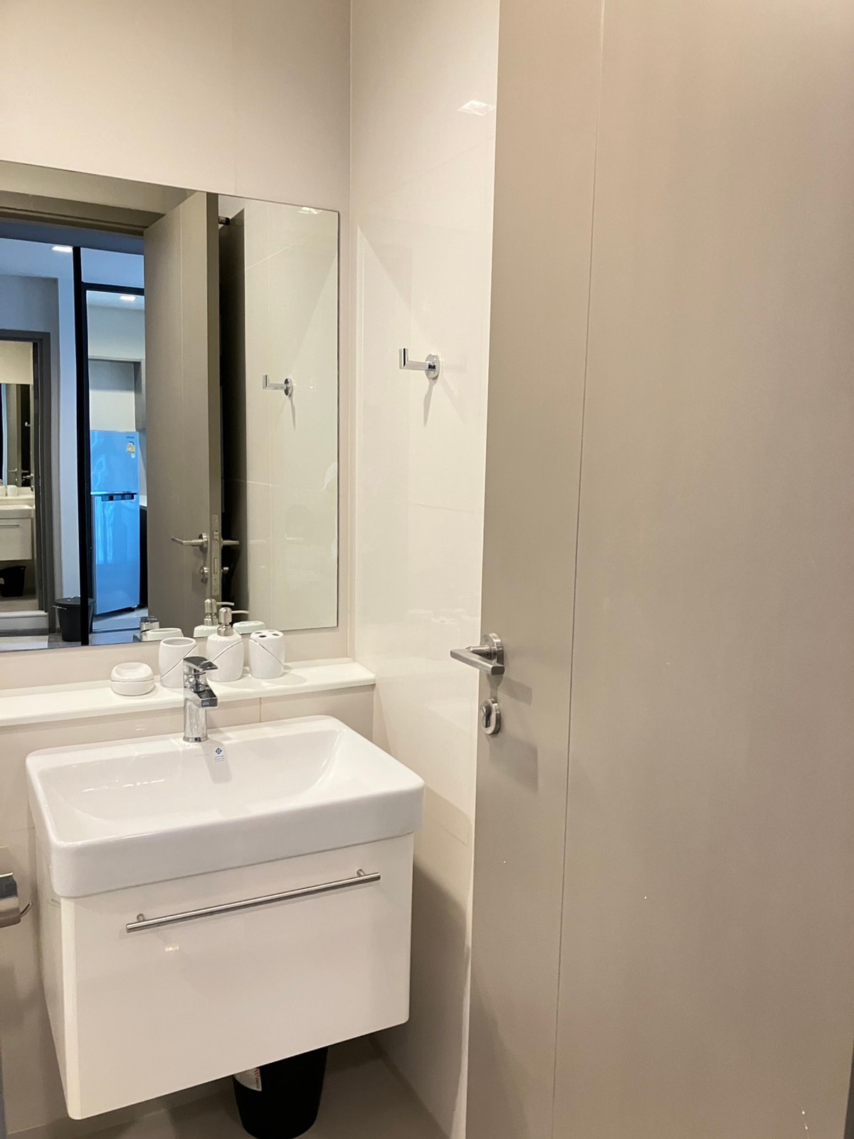 For RentCondoRama9, Petchburi, RCA : For Rent: Life Asoke Hype, 18,000 THB [MPr251204]