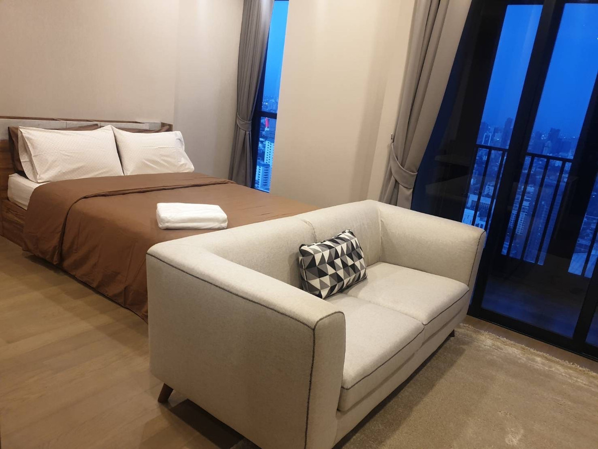 ให้เช่าคอนโดสุขุมวิท อโศก ทองหล่อ : ให้เช่า แอชตัน อโศก ห้องสวย ราคาดี ชั้นสูง วิวเมือง ตกแต่งพร้อมเข้าอยู่