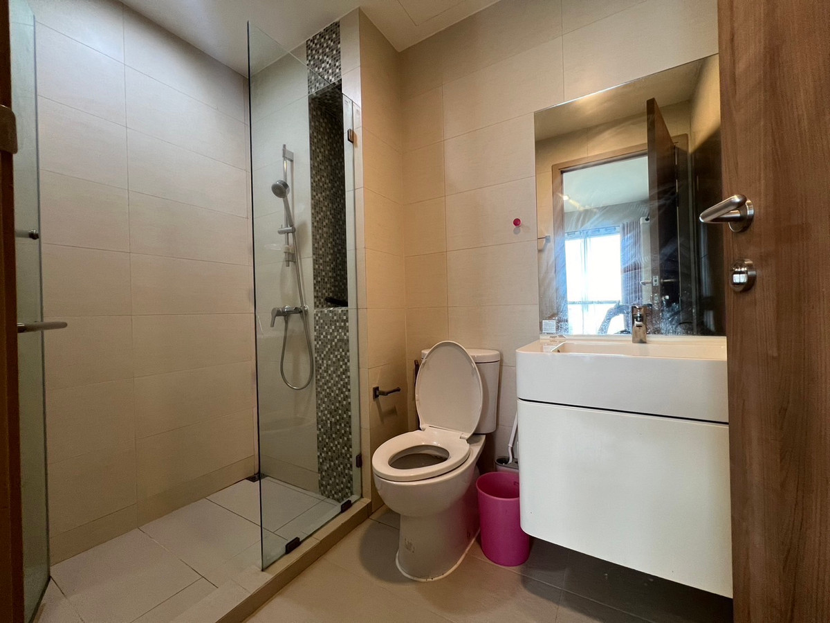 For SaleCondoRama9, Petchburi, RCA : Dont miss it! Condo next to city life, Les Mist Rama 9, near MRT / Central Rama 9, with additional decorations!