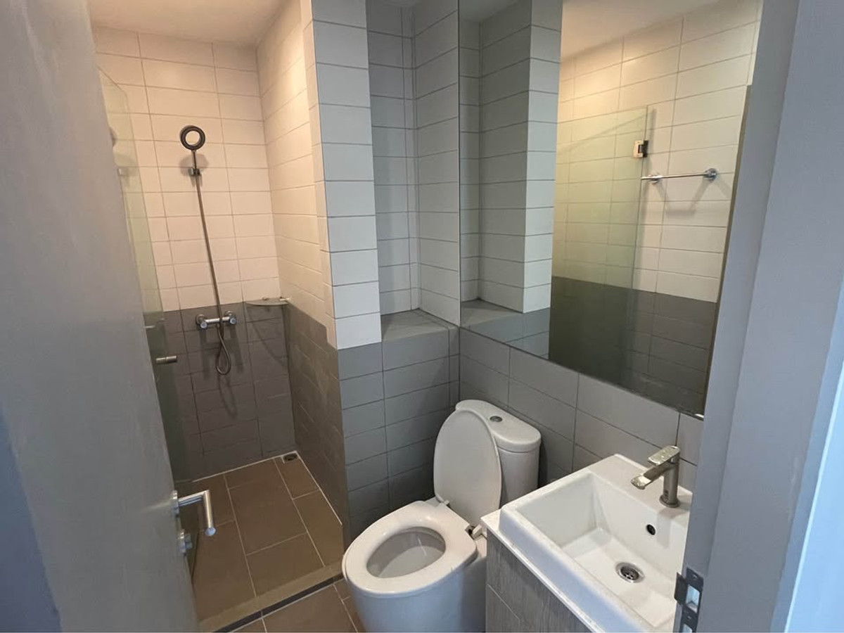 For RentCondoOnnut, Udomsuk : For Rent : Ideo Mobi Sukhumvit 81 🚩Prime location condo Next to BTS Onnut (ST-02)