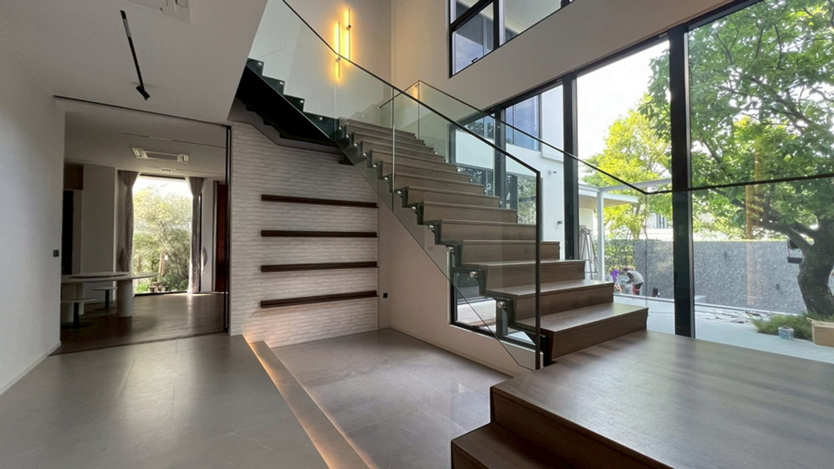 ให้เช่าบ้านลาดกระบัง สุวรรณภูมิ :  Luxury Pool Villa for Rent or Sale at VIVE Krungthep Kreetha