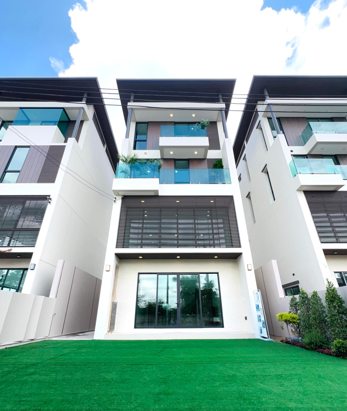 For SaleHouseRama 2, Bang Khun Thian : Commercial detached house, Ani Town, Bang Kradi, with special promotions that you cant find anywhere else. Contact us, we have a special offer for you.