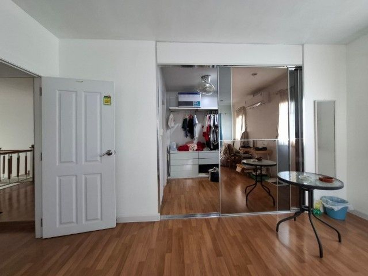 For SaleHouseLadkrabang, Suwannaphum Airport : 70 sq m, 3 bedrooms, 3 bathrooms, 2-story detached house, Passorn Prestige On Nut.