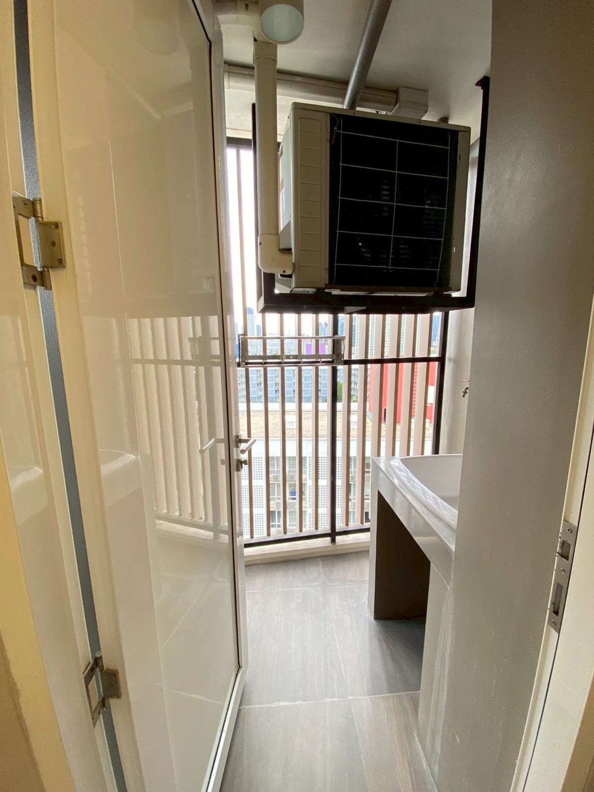 ให้เช่าคอนโดพระราม 9 เพชรบุรีตัดใหม่ RCA : FOR RENT! Maitria Residence พระราม 9 | Serviced Apartment ใจกลาง CBD