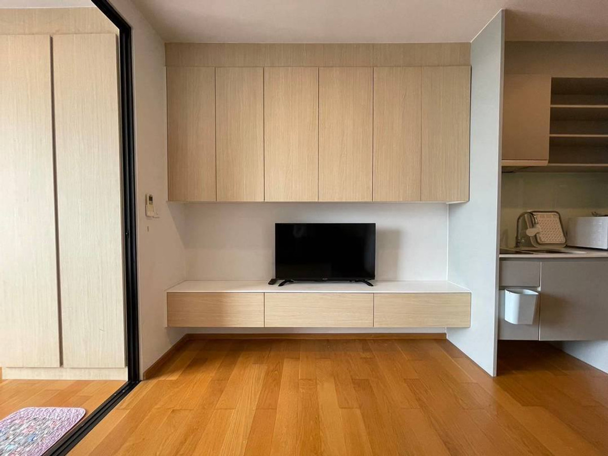 ขายคอนโดสาทร นราธิวาส : ขายคอนโด Noble Revo Silom ราคา 5,200,000 บาท [FLsr251201]