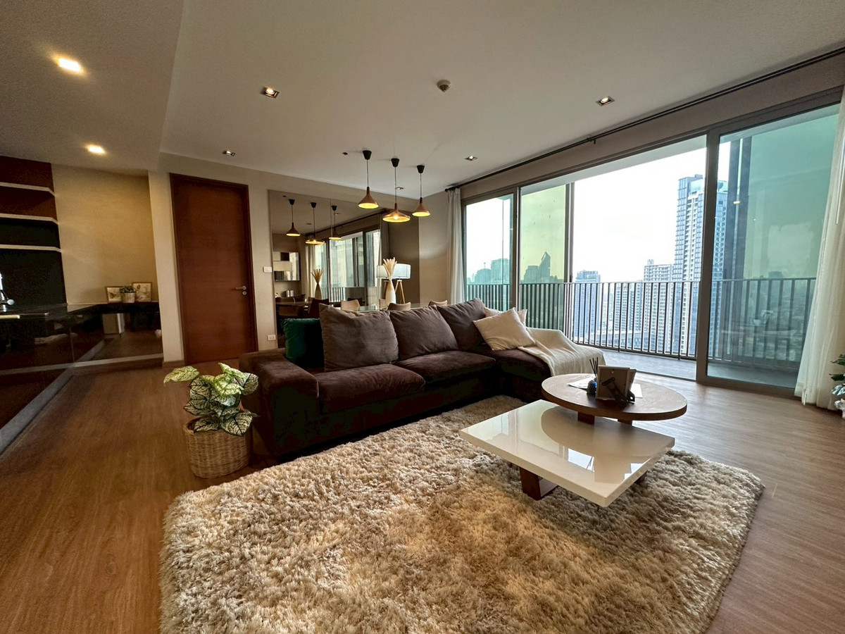 คอนโดสุขุมวิท อโศก ทองหล่อ : แอชตัน มอร์ฟ 38