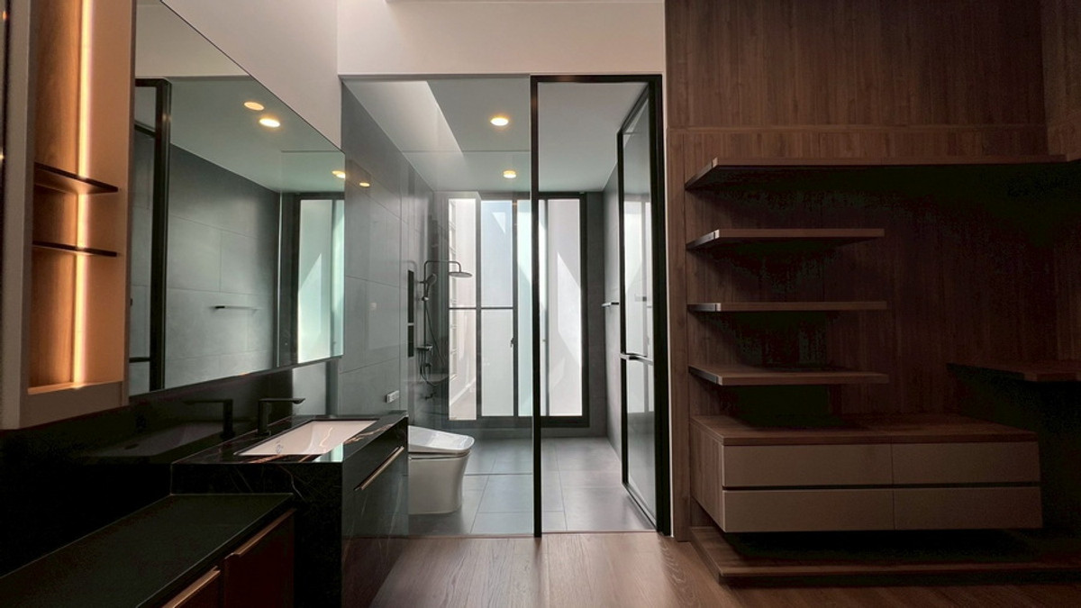 ให้เช่าบ้านลาดกระบัง สุวรรณภูมิ :  Luxury Pool Villa for Rent or Sale at VIVE Krungthep Kreetha