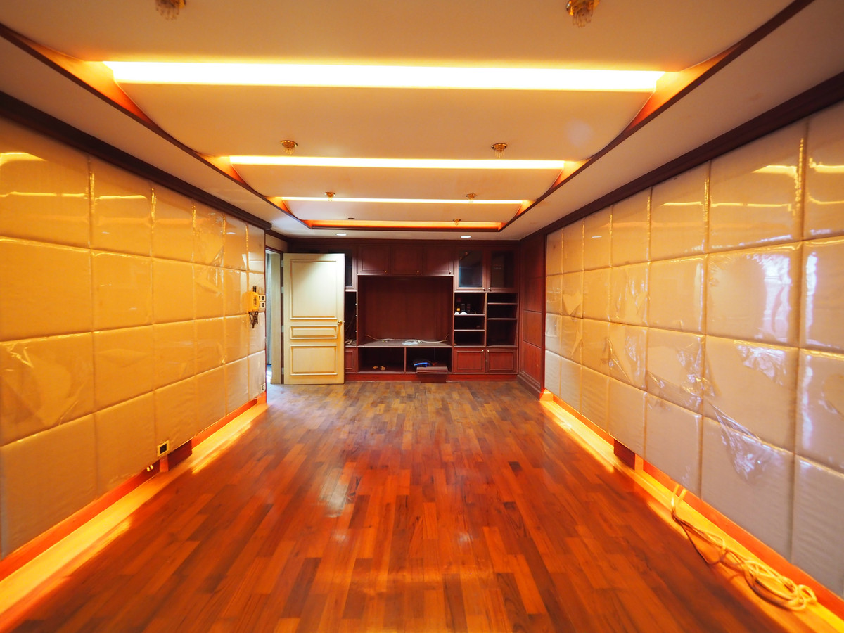 For RentShop HouseRama3 (Riverside),Satupadit : 6 Storey Shophouse 2 Joining Units on Rama 3 Main Road