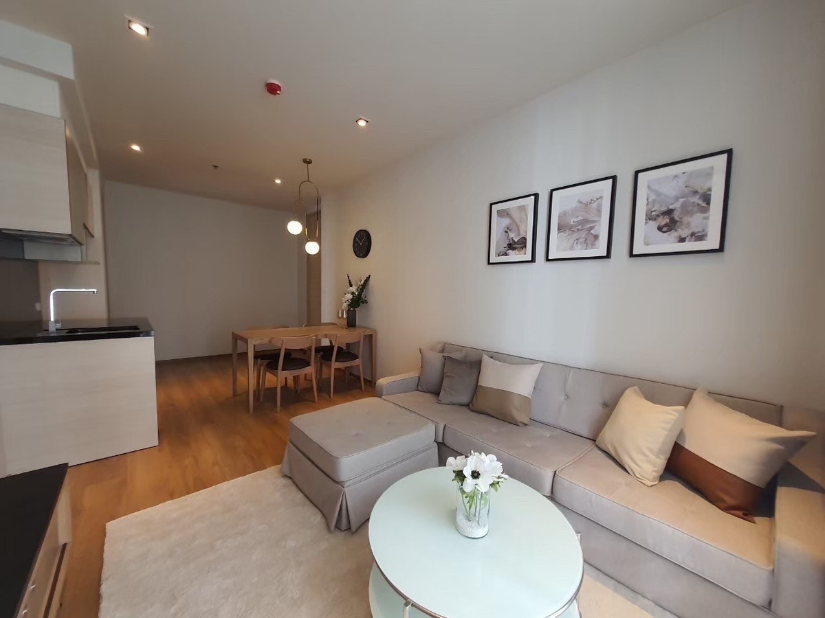 ให้เช่าคอนโดสุขุมวิท อโศก ทองหล่อ : ✨ห้องสวยจัดเต็ม 🎨 เฟอร์ครบ พร้อมอยู่ทันที ที่ Park Origin Phrom Phong!💛