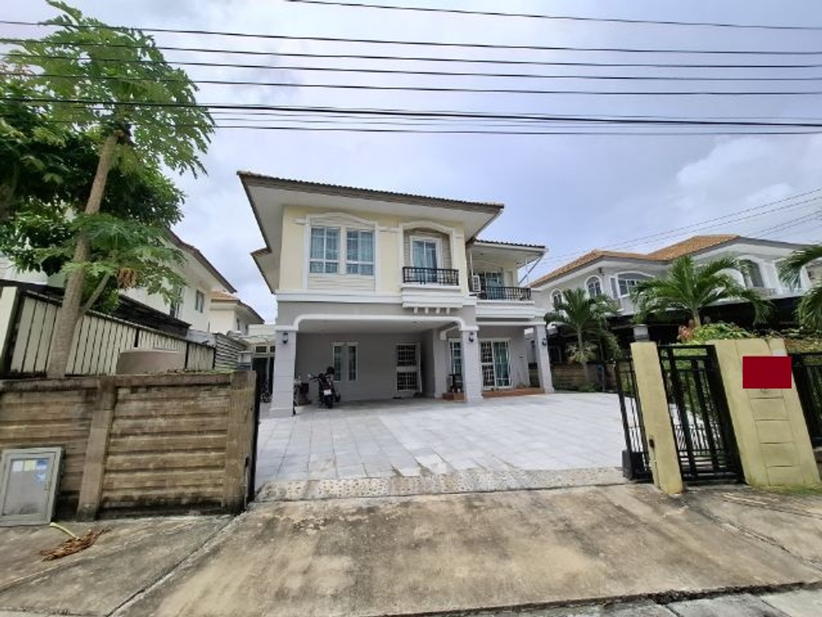 For SaleHouseLadkrabang, Suwannaphum Airport : 70 sq m, 3 bedrooms, 3 bathrooms, 2-story detached house, Passorn Prestige On Nut.