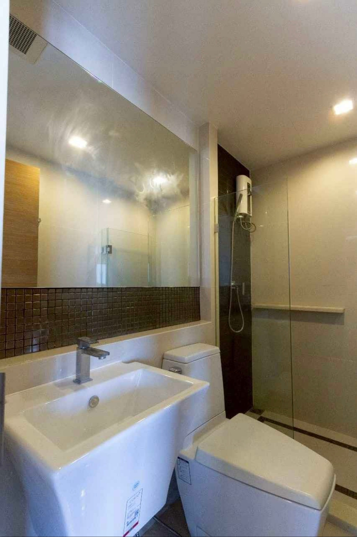 For RentCondoOnnut, Udomsuk : For Rent: Rhythm Sukhumvit 50, 41,000 THB [TTr251218]