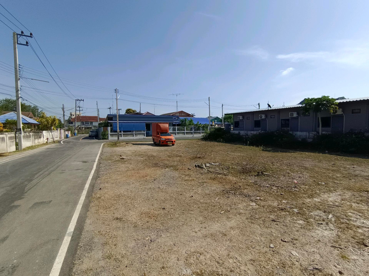 ขายที่ดินชะอำ เพชรบุรี : ขาย ที่ดินเปล่า 141 ตร.ว. ต.ไร่ส้ม อ.เมือง เพชรบุรี — ใกล้เขาวัง ถมแล้ว 