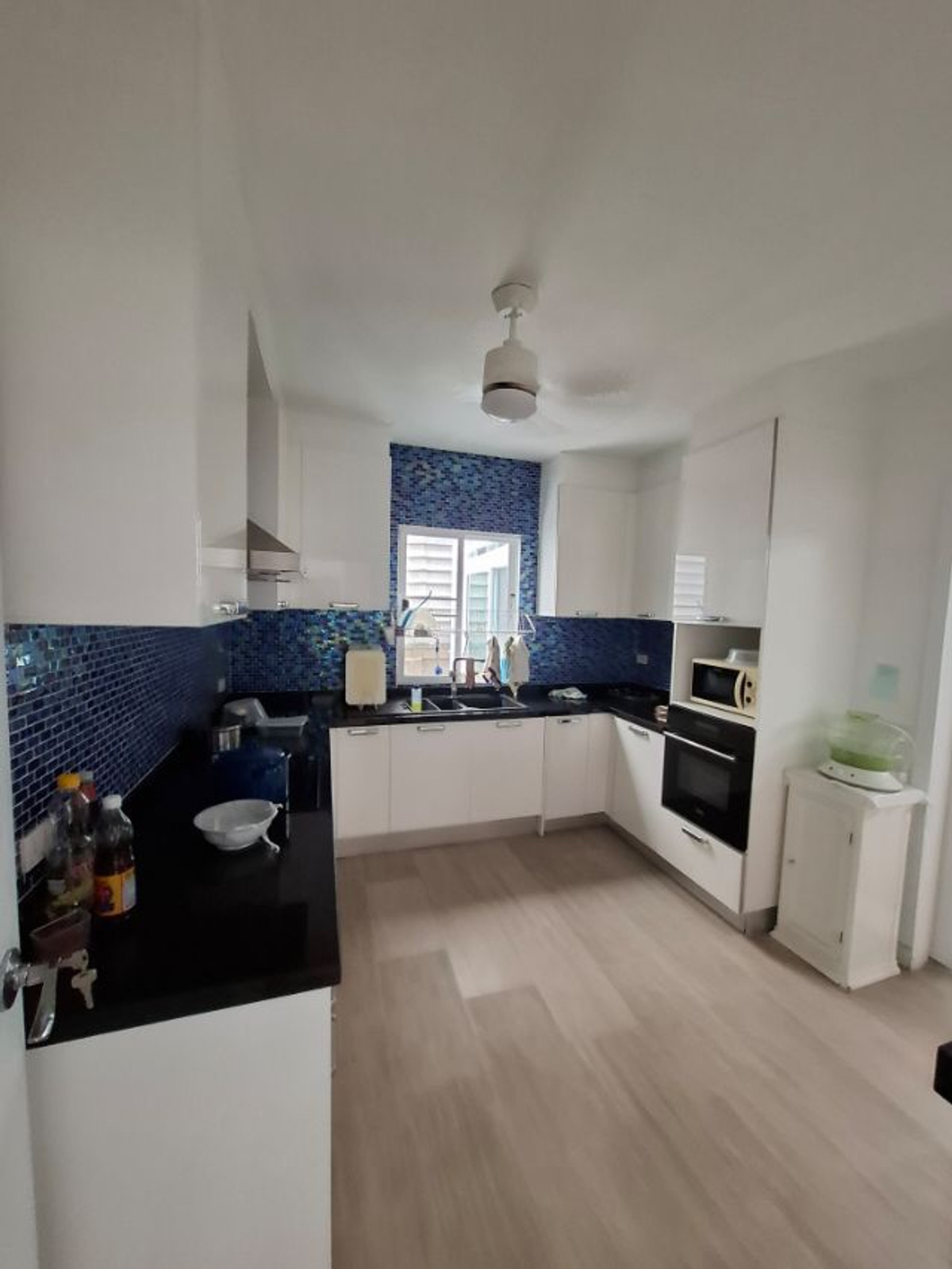 For SaleHouseLadkrabang, Suwannaphum Airport : 70 sq m, 3 bedrooms, 3 bathrooms, 2-story detached house, Passorn Prestige On Nut.