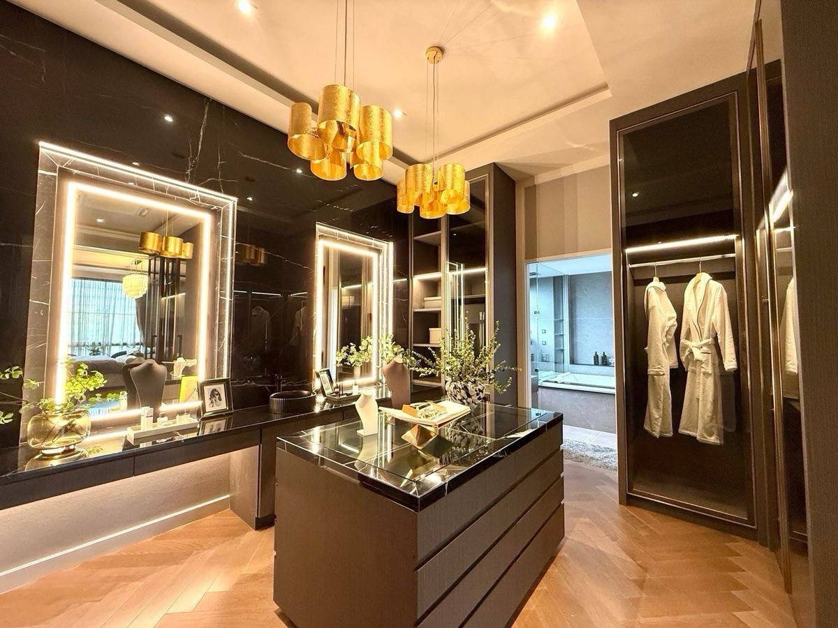 For SaleHousePinklao, Charansanitwong : 🔥HOT DEAL 🔥House project Grand Bangkok Boulervard Boromarajonani size 676 Sq.m 5 bed 6 bath special 60,000,000 M.