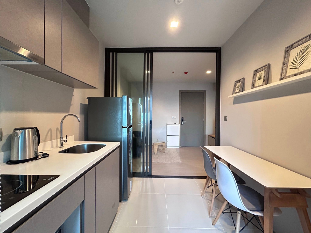 For RentCondoRama9, Petchburi, RCA : For Rent: Life Asoke Hype, 23,000 THB [MPr251205]