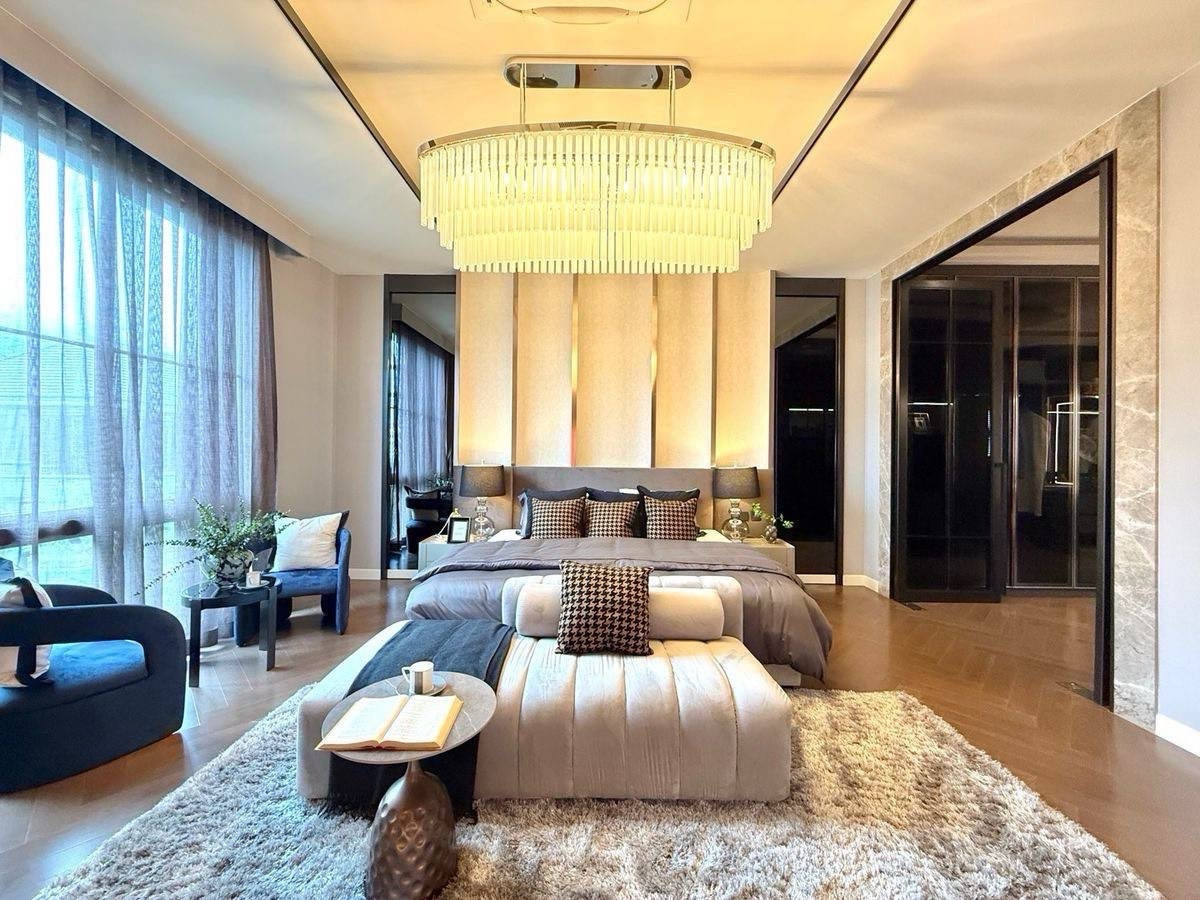 For SaleHousePinklao, Charansanitwong : 💎💎Sample house for sale (Show House) Grand Bangkok Boulervard Boromarajonani size 676 Sq.m 5 bed 6 bath price 91,000,000 M. Contact 086-795-9997 (Jimmy)