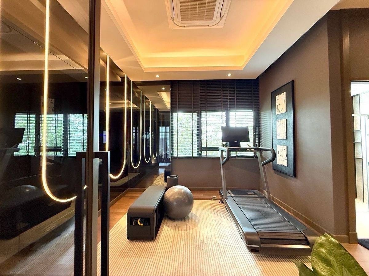 For SaleHousePinklao, Charansanitwong : 💎💎Sample house for sale (Show House) Grand Bangkok Boulervard Boromarajonani size 676 Sq.m 5 bed 6 bath price 91,000,000 M. Contact 086-795-9997 (Jimmy)