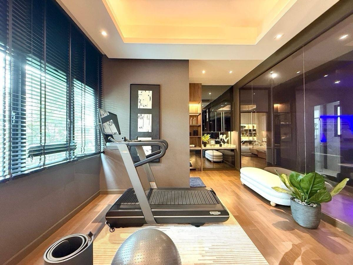 For SaleHousePinklao, Charansanitwong : 💎💎Sample house for sale (Show House) Grand Bangkok Boulervard Boromarajonani size 676 Sq.m 5 bed 6 bath price 91,000,000 M. Contact 086-795-9997 (Jimmy)