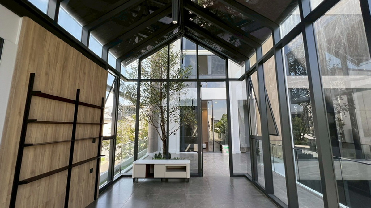 ให้เช่าบ้านลาดกระบัง สุวรรณภูมิ :  Luxury Pool Villa for Rent or Sale at VIVE Krungthep Kreetha