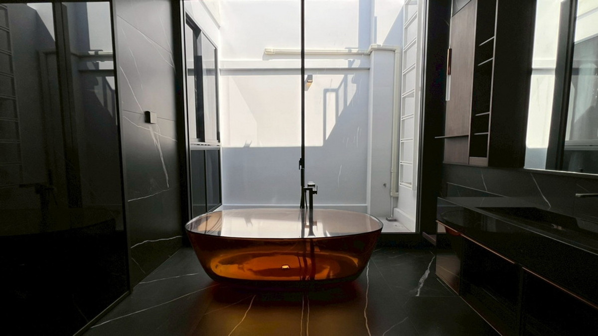 ให้เช่าบ้านลาดกระบัง สุวรรณภูมิ :  Luxury Pool Villa for Rent or Sale at VIVE Krungthep Kreetha